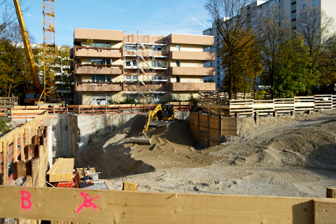 23.10.2019 - Ein Kran für den Oskar-Maria-Graf-Ring