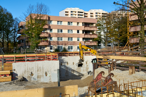 23.10.2019 - Ein Kran für den Oskar-Maria-Graf-Ring