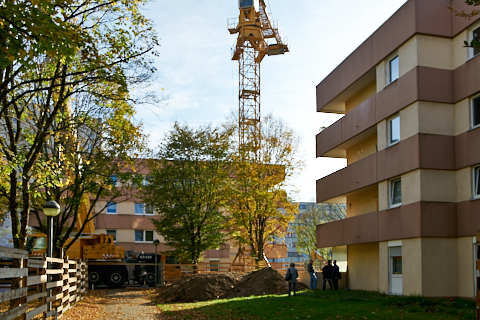 23.10.2019 - Ein Kran für den Oskar-Maria-Graf-Ring