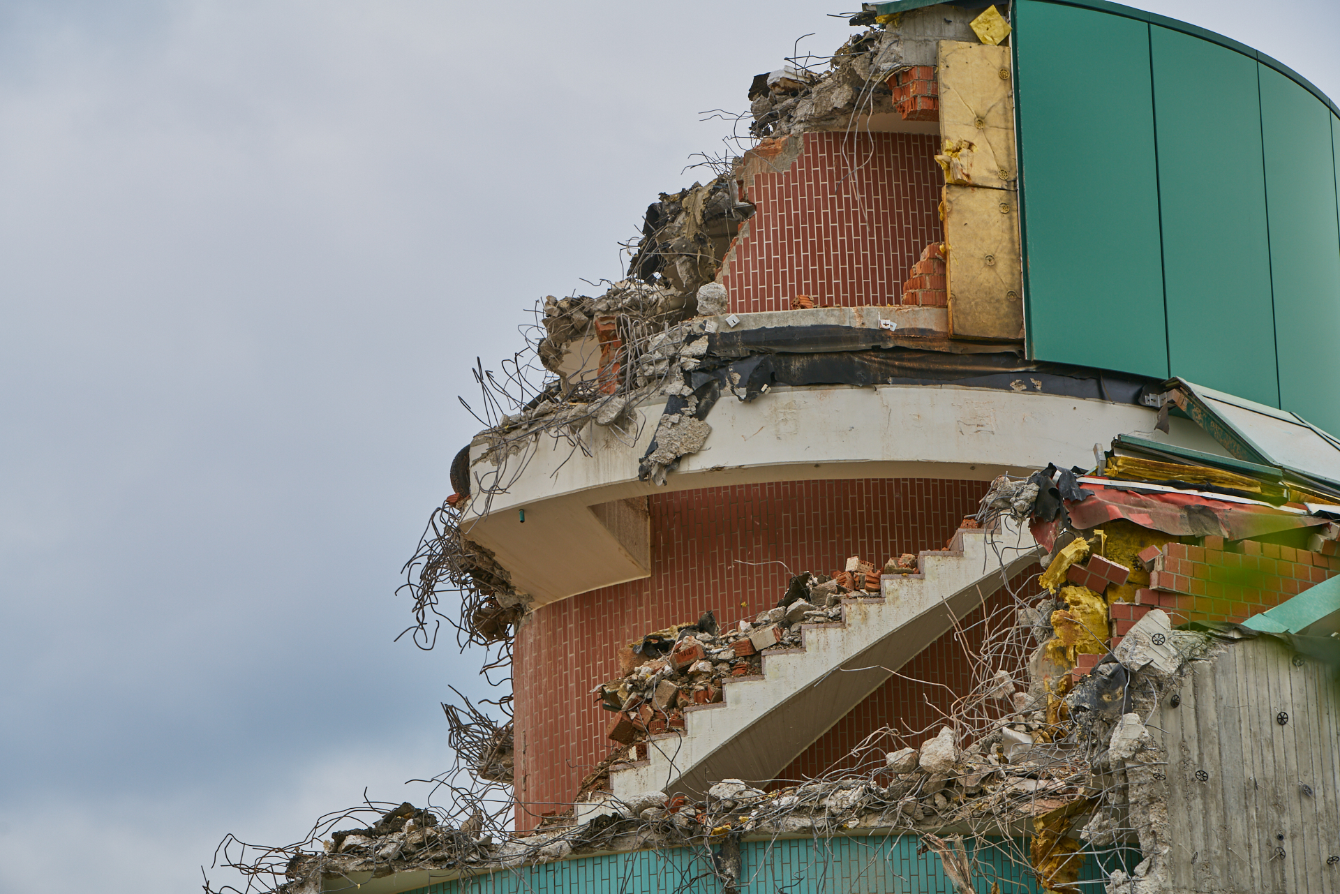 NEUPERLACH, PEP-BAUSTELLE - ABRISS UND NEUBAU NEUPERLACH, PEP-BAUSTELLE - ABRISS UND NEUBAU