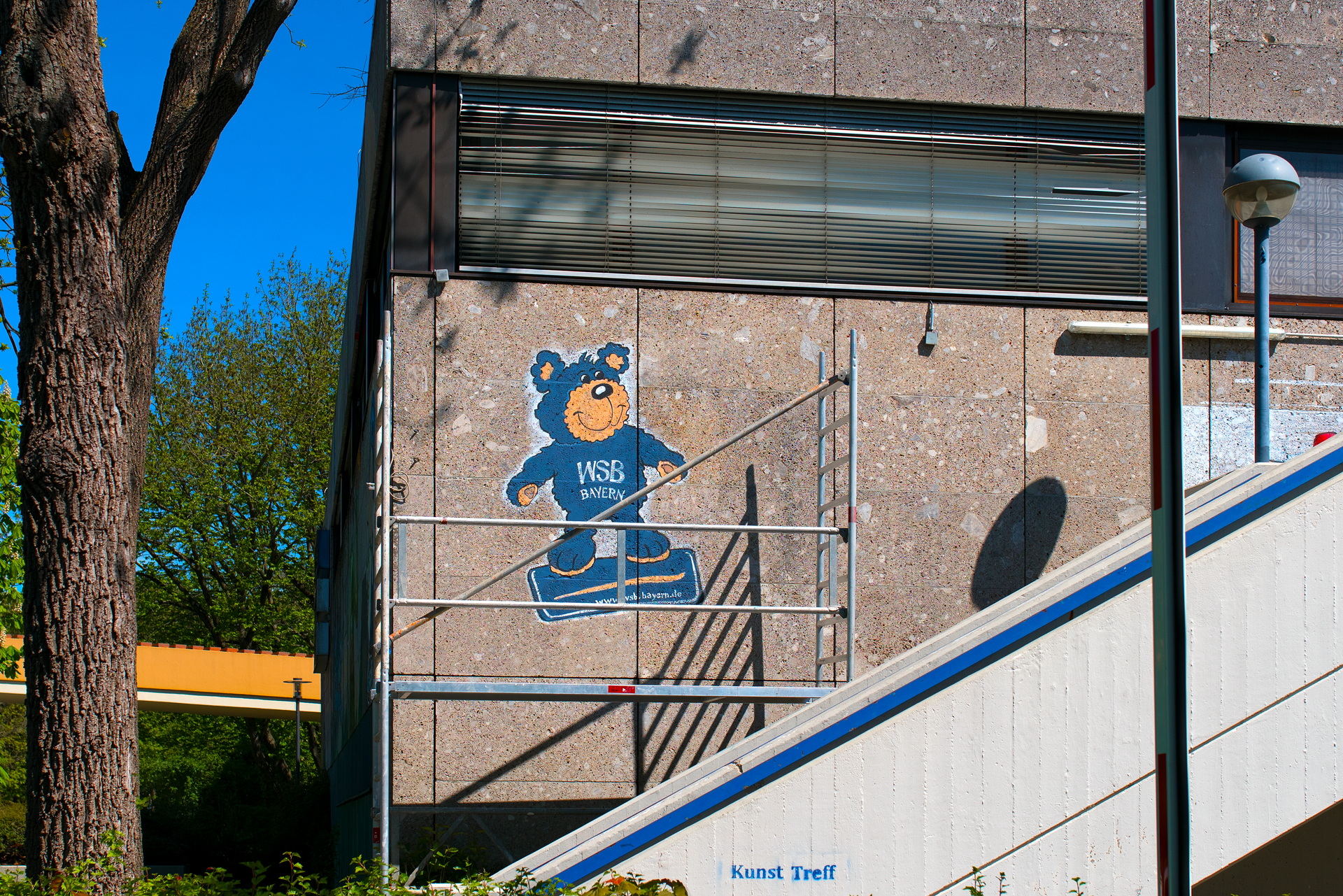 #Neuperlach, #Quiddezentrum, #Kultur, #Kunst, #Kunsttreff, #Streetart, #Grafitties, #Abriss, #Neubau, #CAZ123