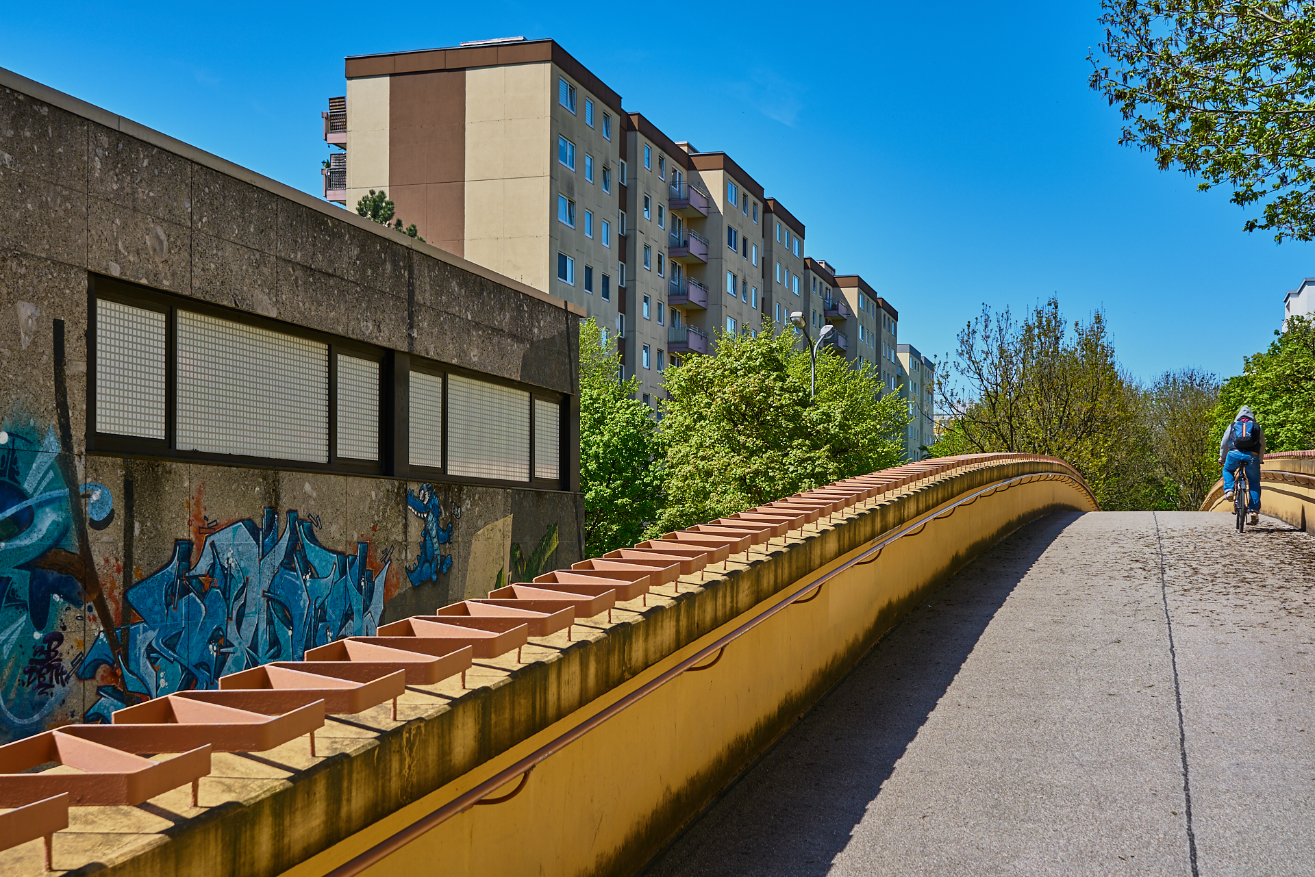 #Neuperlach, #Quiddezentrum, #Kultur, #Kunst, #Kunsttreff, #Streetart, #Grafitties, #Abriss, #Neubau, #CAZ123