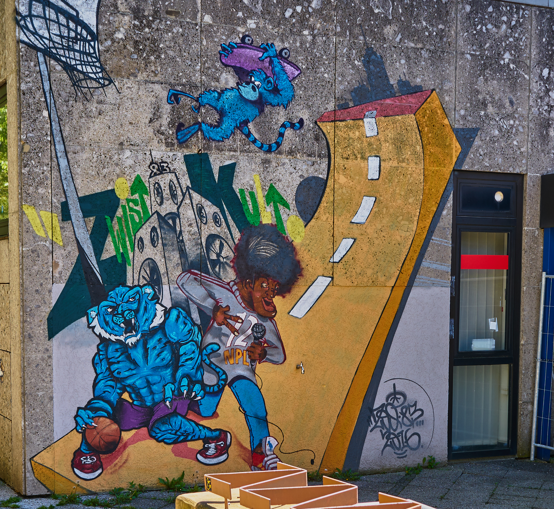 #Neuperlach, #Quiddezentrum, #Kultur, #Kunst, #Kunsttreff, #Streetart, #Grafitties, #Abriss, #Neubau, #CAZ123