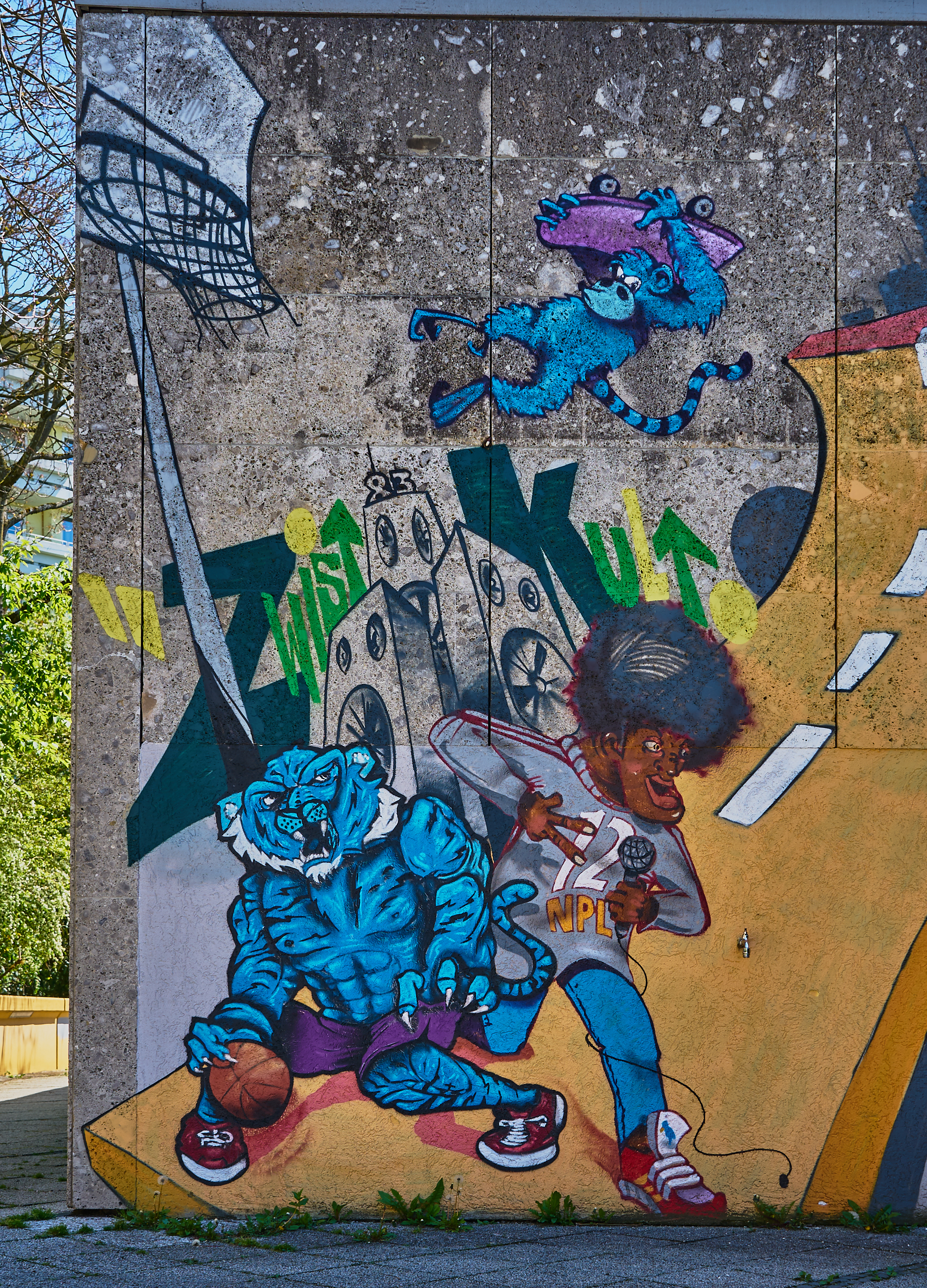 #Neuperlach, #Quiddezentrum, #Kultur, #Kunst, #Kunsttreff, #Streetart, #Grafitties, #Abriss, #Neubau, #CAZ123