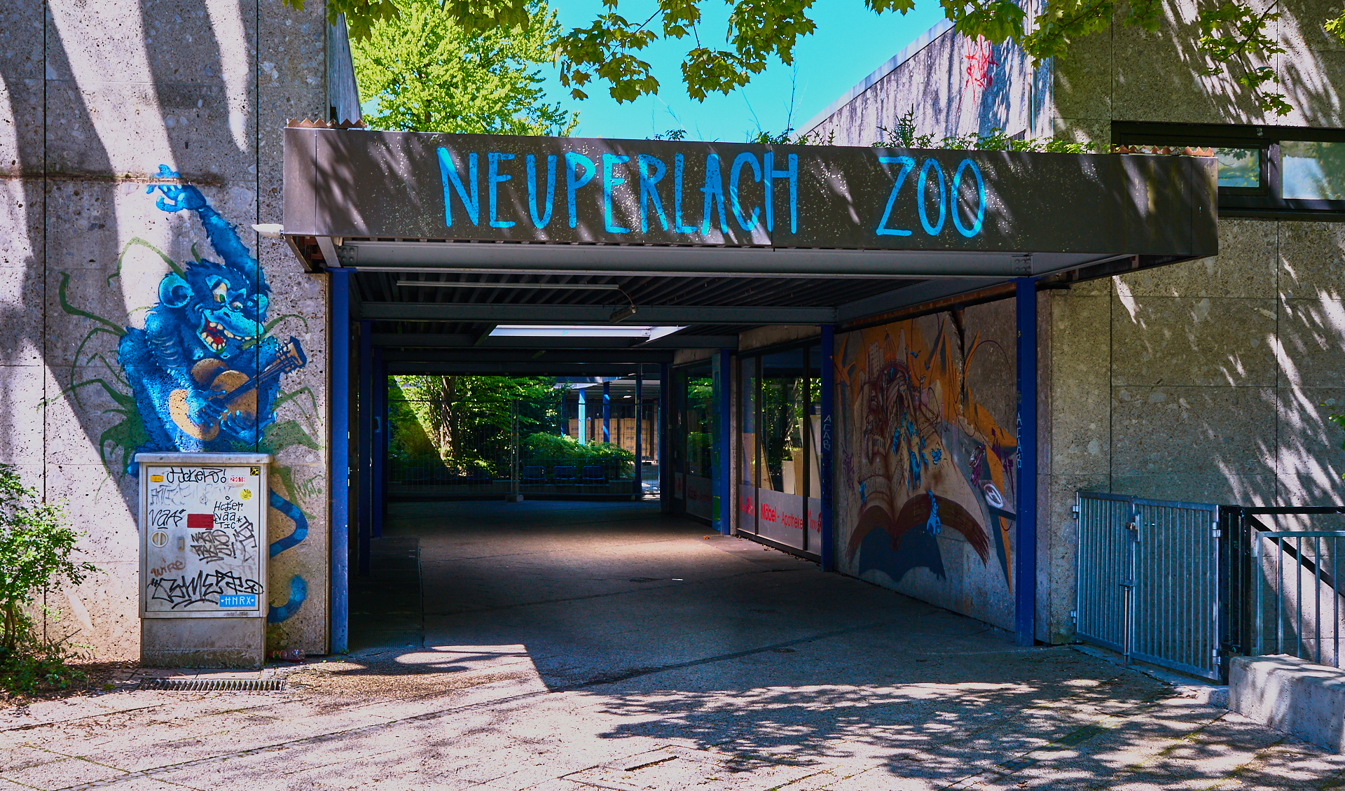#Neuperlach, #Quiddezentrum, #Kultur, #Kunst, #Kunsttreff, #Streetart, #Grafitties, #Abriss, #Neubau, #CAZ123