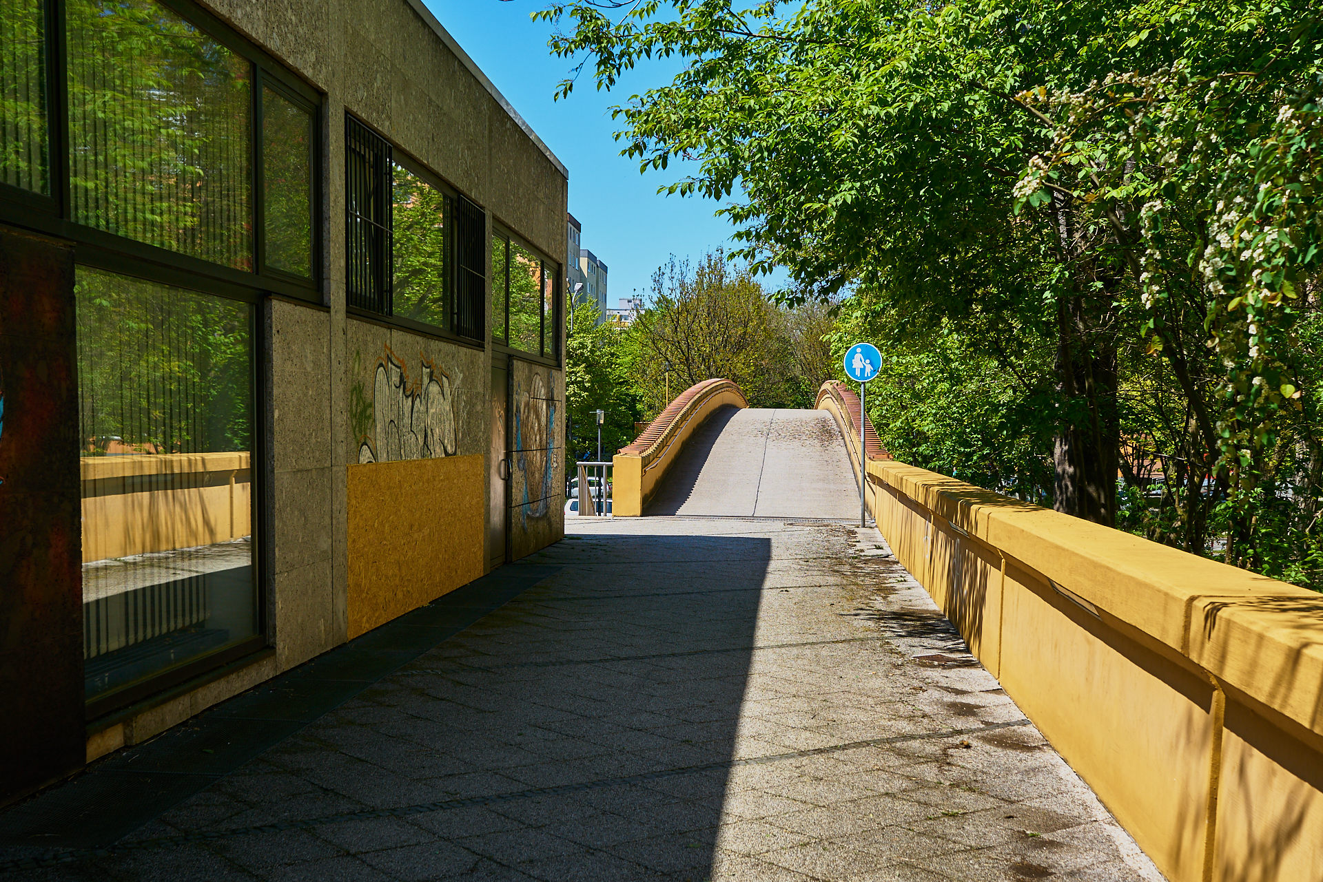 #Neuperlach, #Quiddezentrum, #Kultur, #Kunst, #Kunsttreff, #Streetart, #Grafitties, #Abriss, #Neubau, #CAZ123