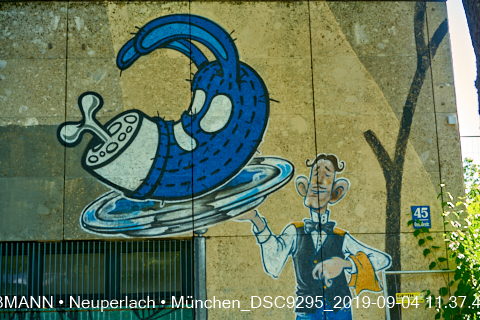 04.09.2019 - Neuperlach - das Quiddezentrum vor dem Abriss