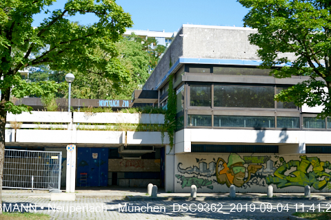 04.09.2019 - Neuperlach - das Quiddezentrum vor dem Abriss