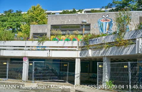 04.09.2019 - Neuperlach - das Quiddezentrum vor dem Abriss