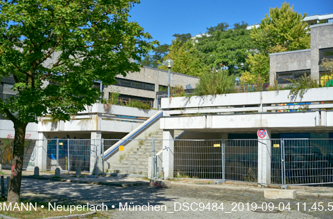 04.09.2019 - Neuperlach - das Quiddezentrum vor dem Abriss