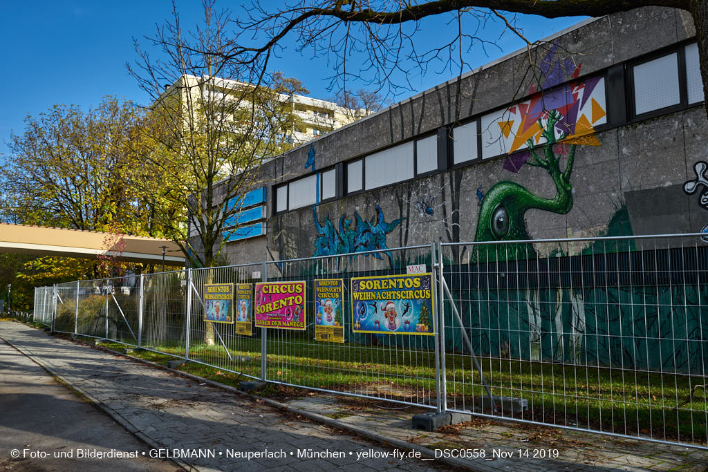 14.11.2019 - Das Quiddezentrum kurz vor dem Abriss in Neuperlach