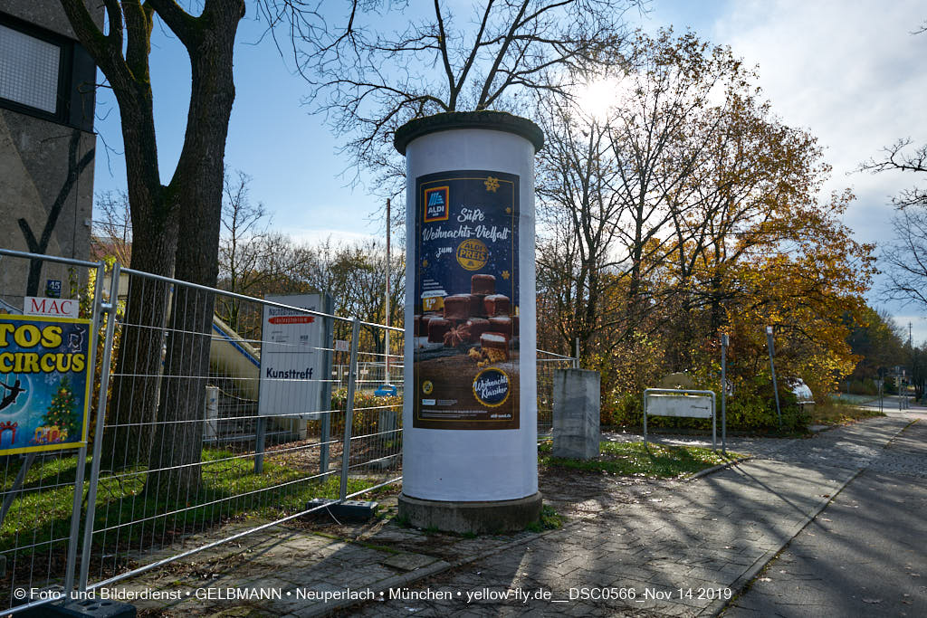 14.11.2019 - Das Quiddezentrum kurz vor dem Abriss in Neuperlach