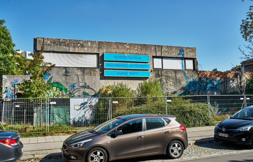 24.09.2021 - Abrissbegin des Quiddezentrums in Neuperlach