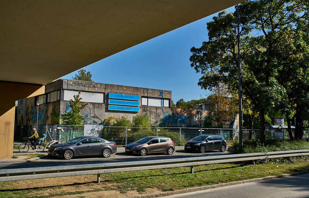 24.09.2021 - Abrissbegin des Quiddezentrums in Neuperlach