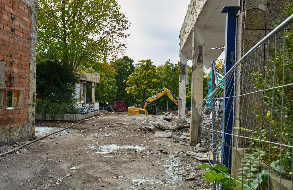 29.09.2021 - Abrissbegin des Quiddezentrums in Neuperlach
