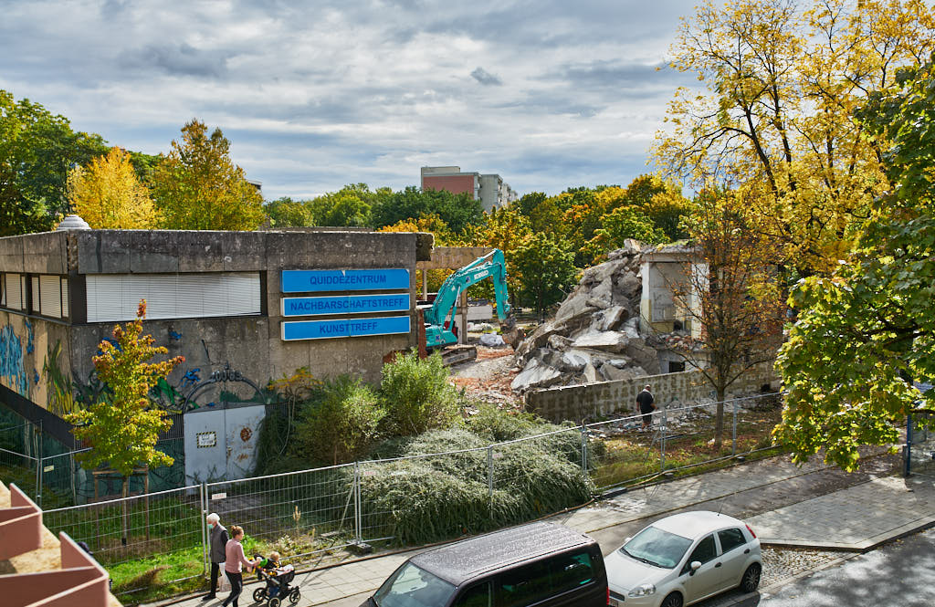 29.09.2021 - Abrissbegin des Quiddezentrums in Neuperlach