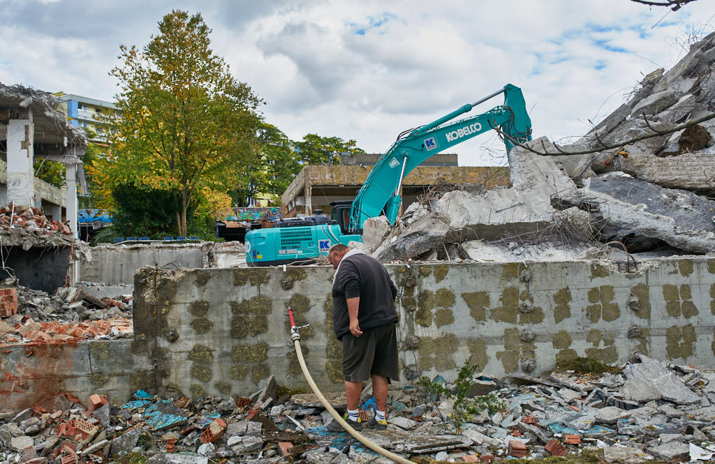 29.09.2021 - Abrissbegin des Quiddezentrums in Neuperlach