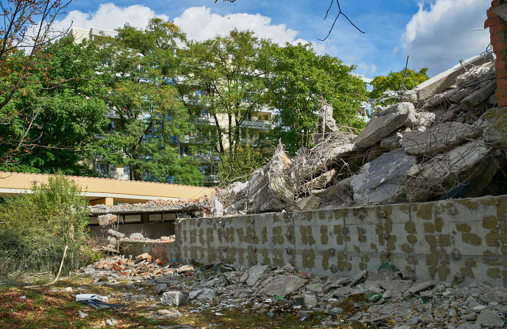 30.09.2021 - Abrissbegin des Quiddezentrums in Neuperlach