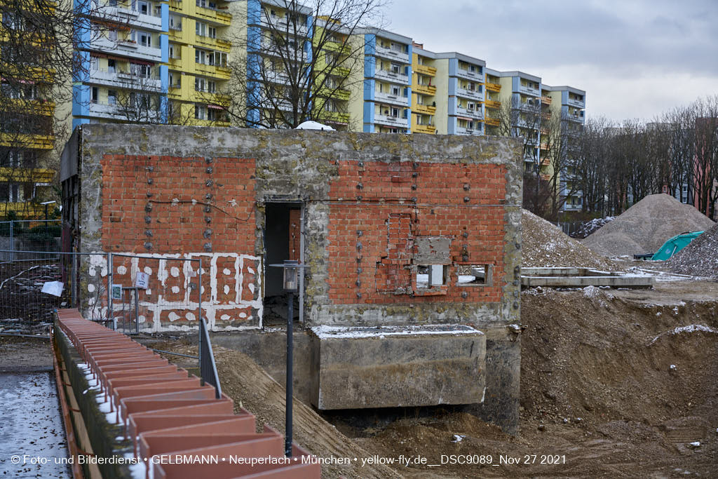 27.08.2021 - Abrissbaustelle Quiddezentrum in Neuperlach