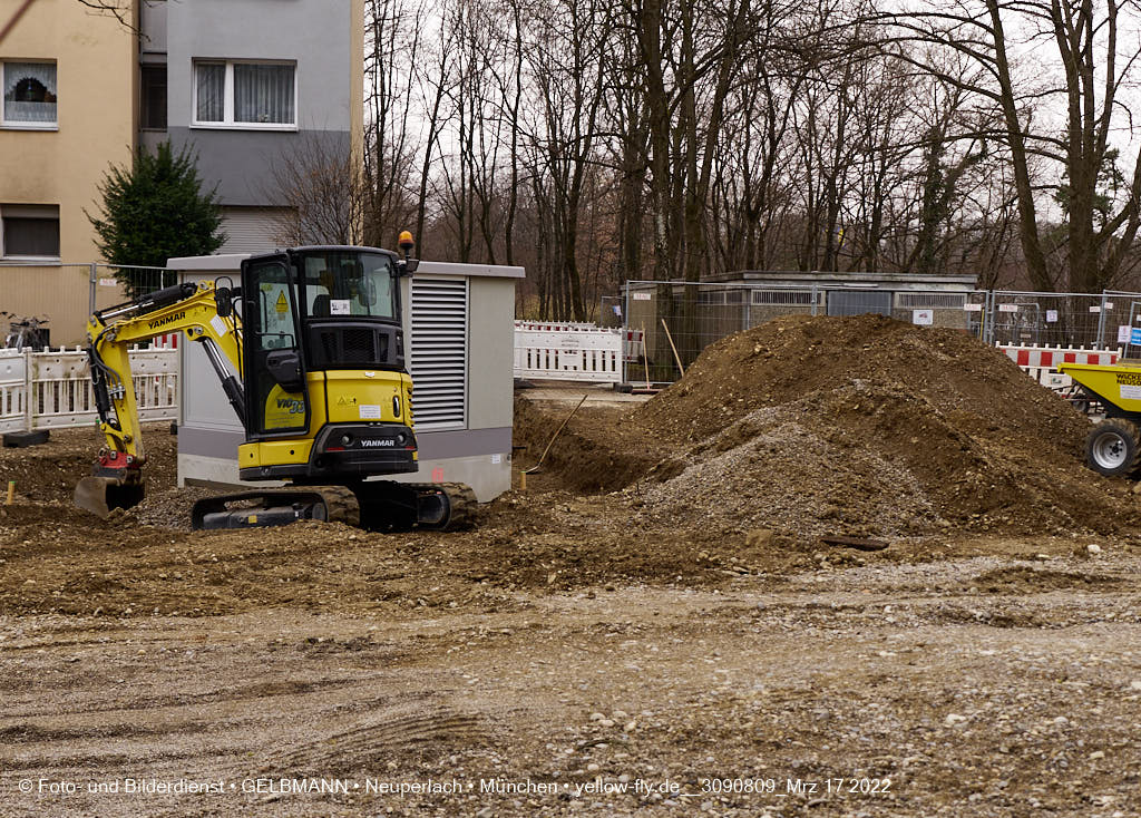 17.03.2022 - Abriss-Baustelle Quiddezentrum in Neuperlach