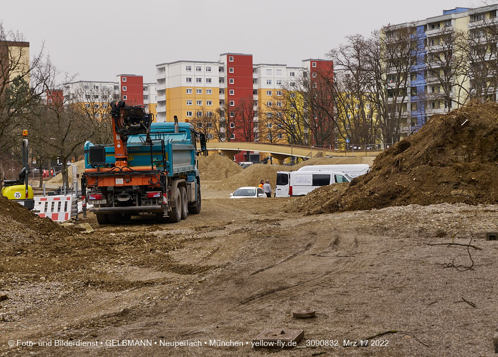 17.03.2022 - Abriss-Baustelle Quiddezentrum in Neuperlach