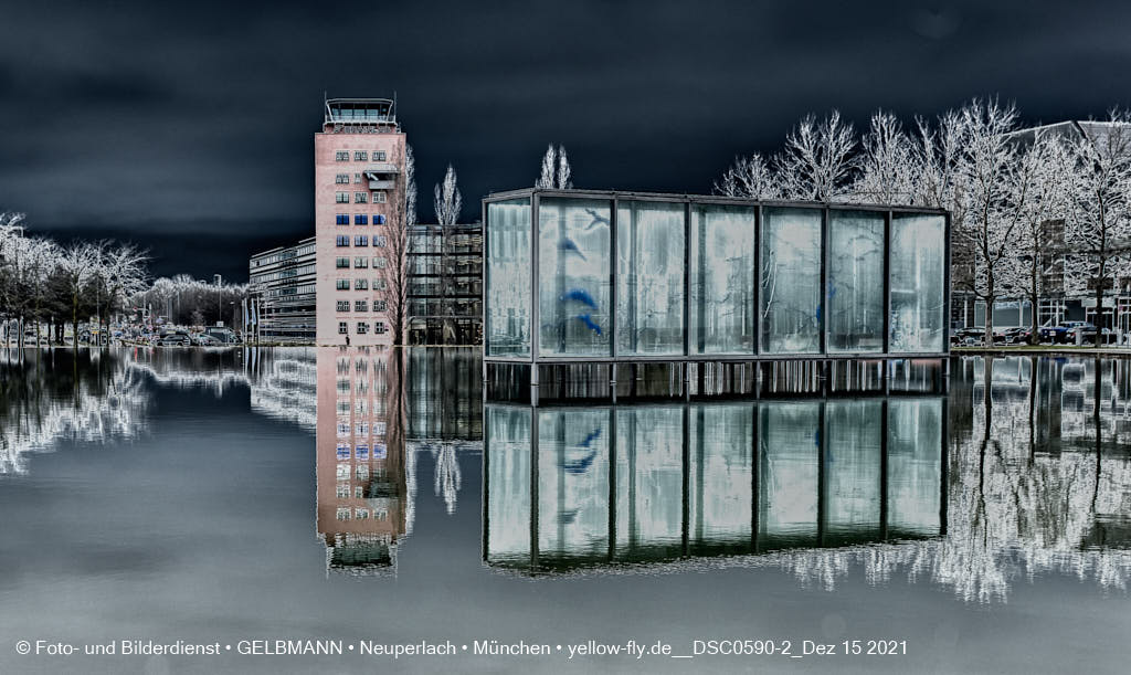 16.12.2021 -Alter Flughafentower in Riem