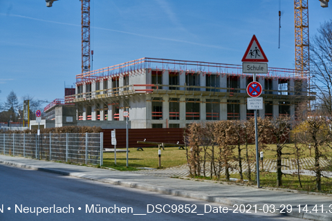 29.03.2021 - Baustelle zu neuen Grundschule am Strehleranger in Neuperlach