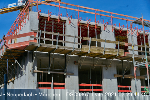 29.03.2021 - Baustelle zu neuen Grundschule am Strehleranger in Neuperlach