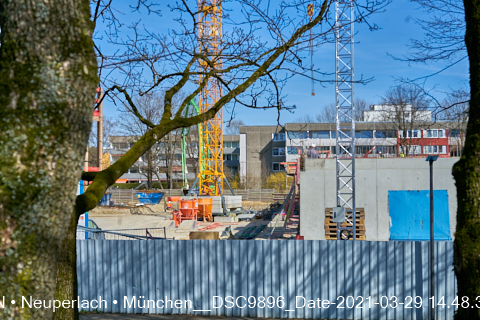 29.03.2021 - Baustelle zu neuen Grundschule am Strehleranger in Neuperlach