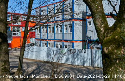 29.03.2021 - Baustelle zu neuen Grundschule am Strehleranger in Neuperlach