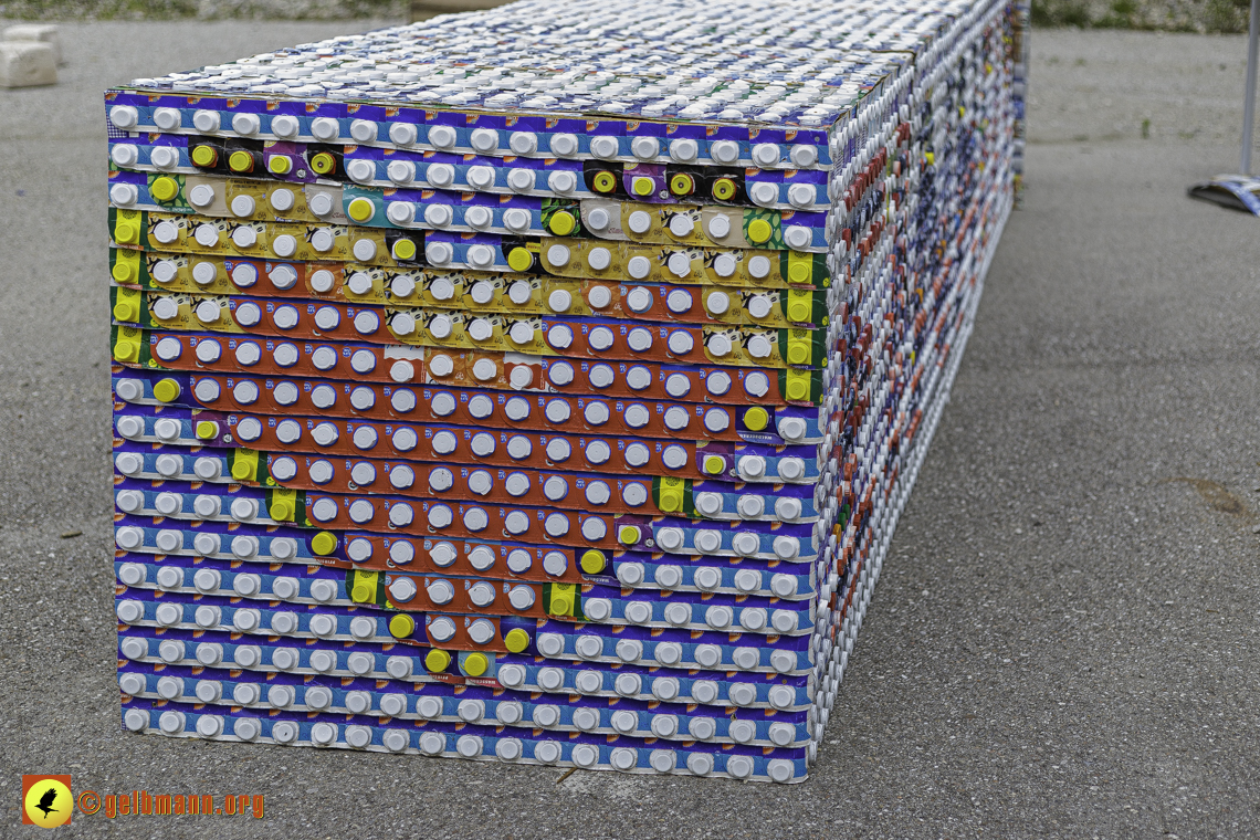 03.07.2024 - Kunstaktion Tetrapak am PEP in Neuperlach