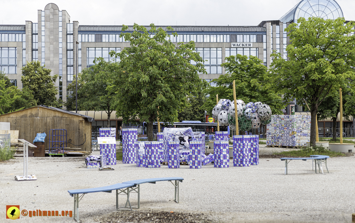 03.07.2024 - Kunstaktion Tetrapak am PEP in Neuperlach